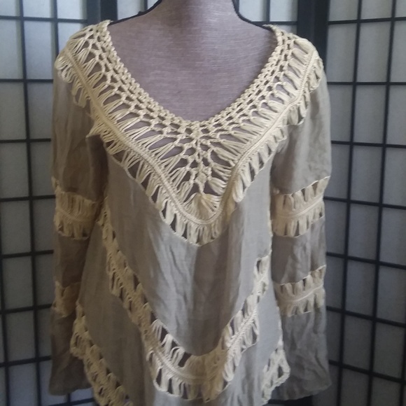 Umgee Womens Size M Crochet Top Beige - Picture 3 of 7